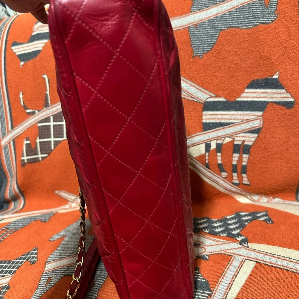 CHANEL❤️🌟0827460 VINTAGE BORDEAUX/RED  LAMBSKIN ALL LEATHER TOTE BAG⭐️ - Picture 6 of 12